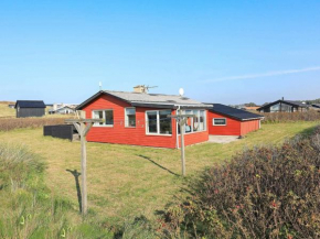 Pleasant Holiday Home in L kken with Barbecue